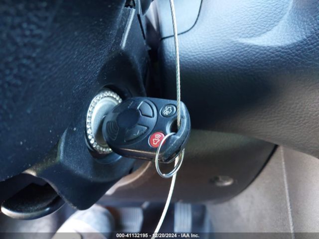 1FADP3F22HL285453 Ford FOCUS SE