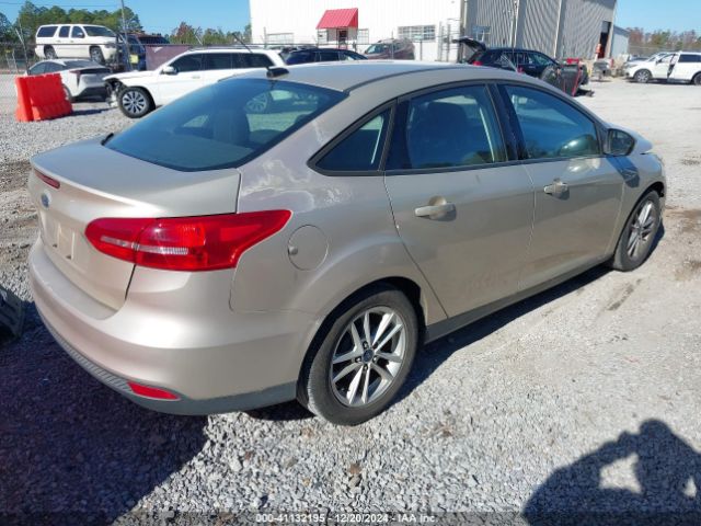 1FADP3F22HL285453 Ford FOCUS SE