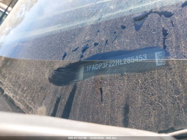 1FADP3F22HL285453 Ford FOCUS SE