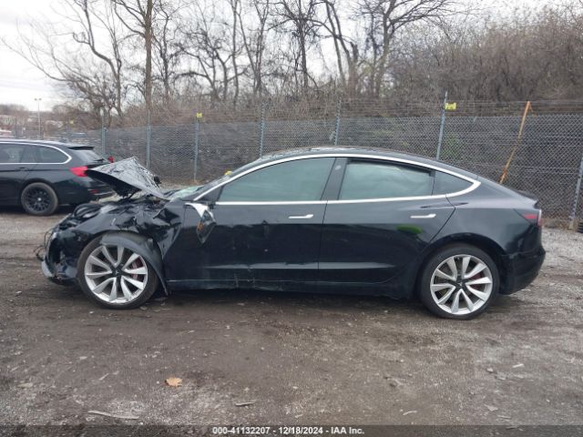 5YJ3E1EA2JF046910 Tesla Model 3 Long Range/mid Range