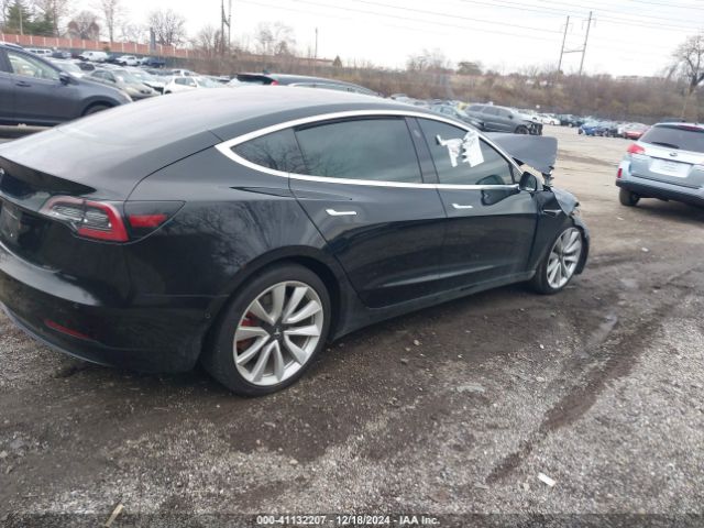 5YJ3E1EA2JF046910 Tesla Model 3 Long Range/mid Range