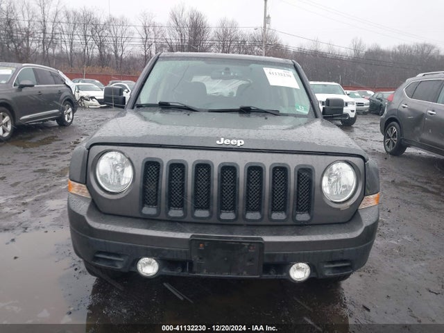 1C4NJPBA1GD811827 Jeep Patriot Sport