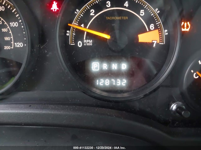 1C4NJPBA1GD811827 Jeep Patriot Sport