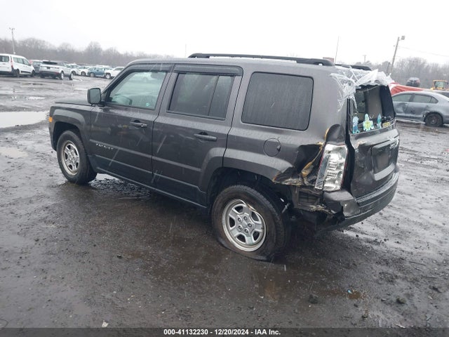 1C4NJPBA1GD811827 Jeep Patriot Sport