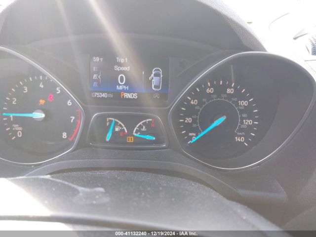 1FMCU0JD7HUC88280 Ford Escape Titanium