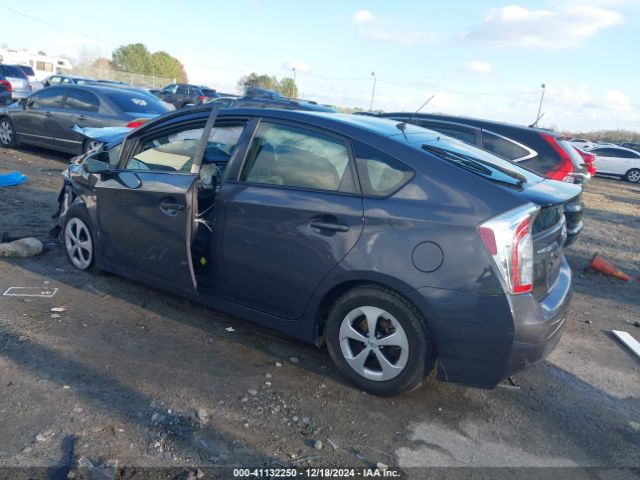 JTDKN3DU7F1984792 Toyota Prius Two