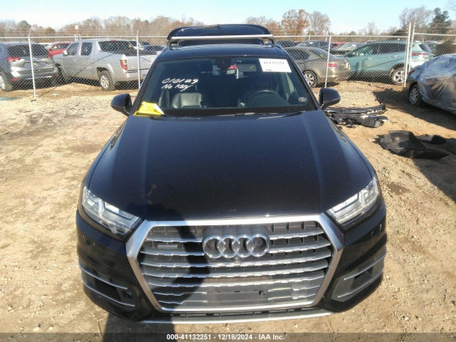 Audi Q7 3.0t Premium 2017 WA1LAAF76HD010129 Image 13