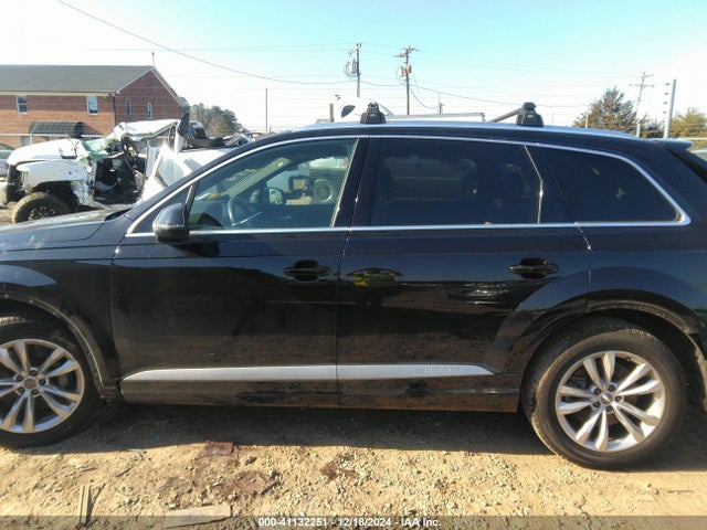 Audi Q7 3.0t Premium 2017 WA1LAAF76HD010129 Image 15