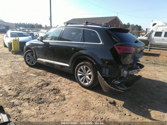 Audi Q7 3.0t Premium 2017 WA1LAAF76HD010129 Image 3