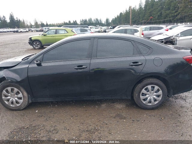 KIA FORTE FE 2022 3KPF24AD0NE500770 Image 14