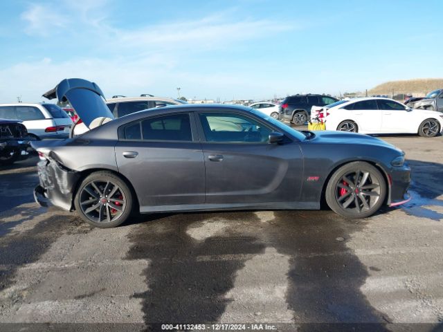 2C3CDXGJ0KH661880 Dodge Charger Scat Pack Rwd