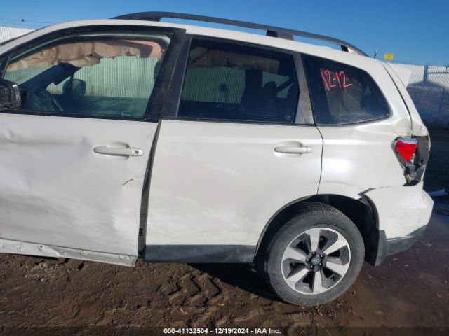 JF2SJAEC8HH459290 Subaru Forester 2.5i Premium