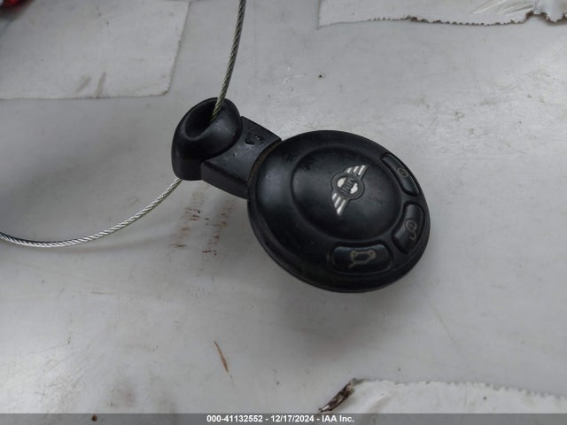 2007 MINI COOPER S WMWMF73557TL86792 Photo 10