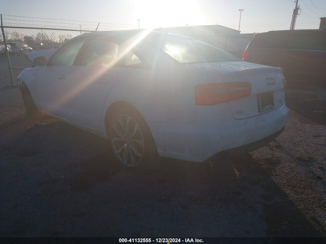 2013 AUDI A6 WAUGGAFC6DN080377 Photo 2