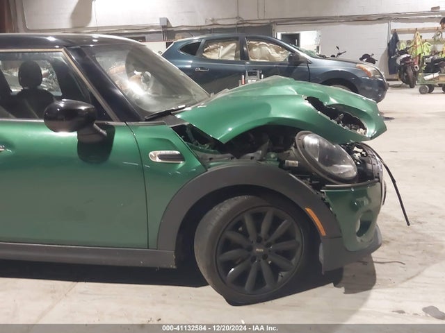 Mini Hardtop Oxford Edition 2021 WMWXU7C02M2N94072 Image 19