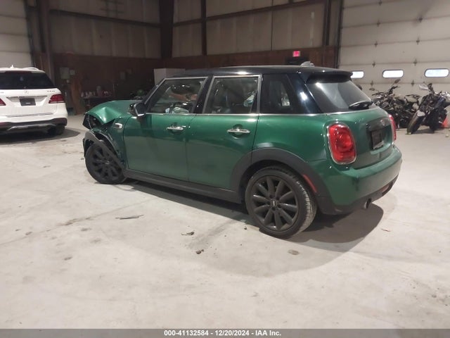 Mini Hardtop Oxford Edition 2021 WMWXU7C02M2N94072 Image 3
