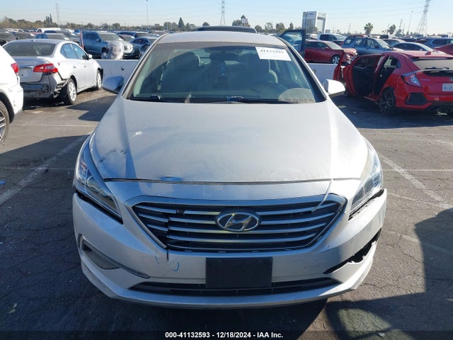 Hyundai SONATA SE 2015 5NPE24AF9FH039157 Image 12