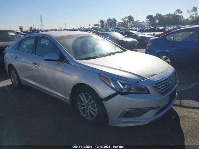 Hyundai SONATA SE 2015 5NPE24AF9FH039157 Image 13