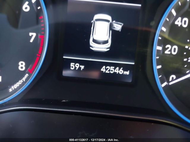 KM8K12AAXJU185110 Hyundai Kona Se