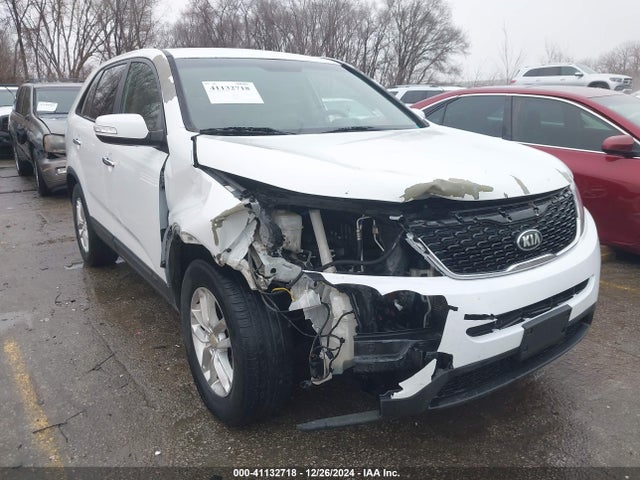 KIA SORENTO LX 2014 5XYKT3A61EG528832 Image 6