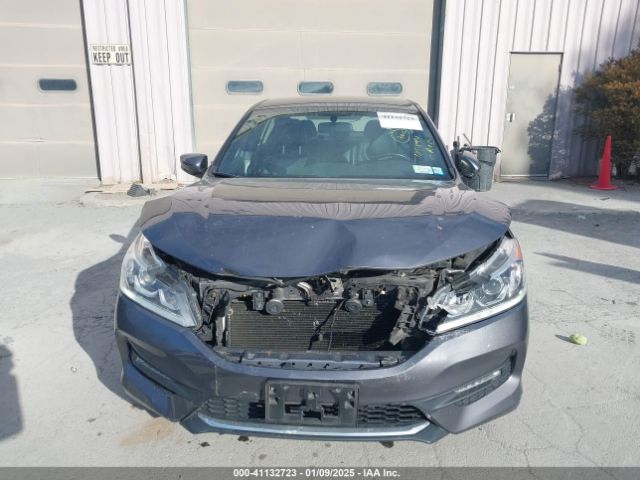 1HGCR2F18HA035102 Honda Accord Sport Se