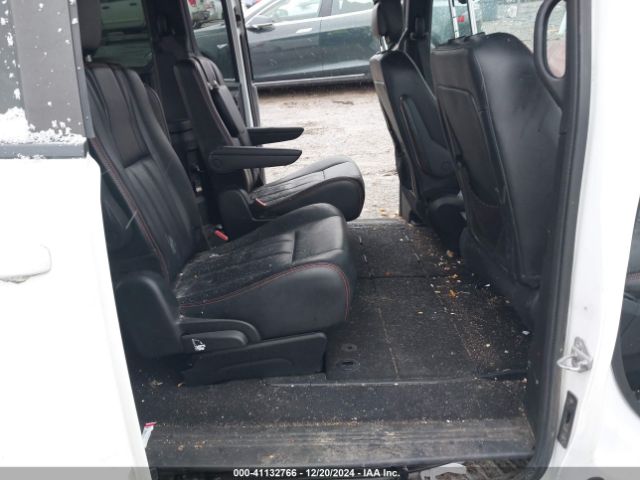 2C4RDGEG3HR673506 Dodge Grand Caravan Gt