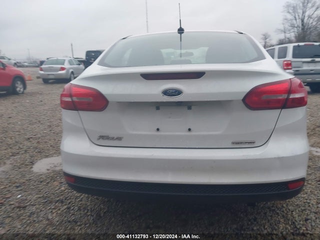 1FADP3E23FL276632 Ford FOCUS S