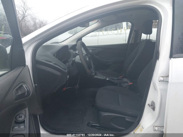 1FADP3E23FL276632 Ford FOCUS S