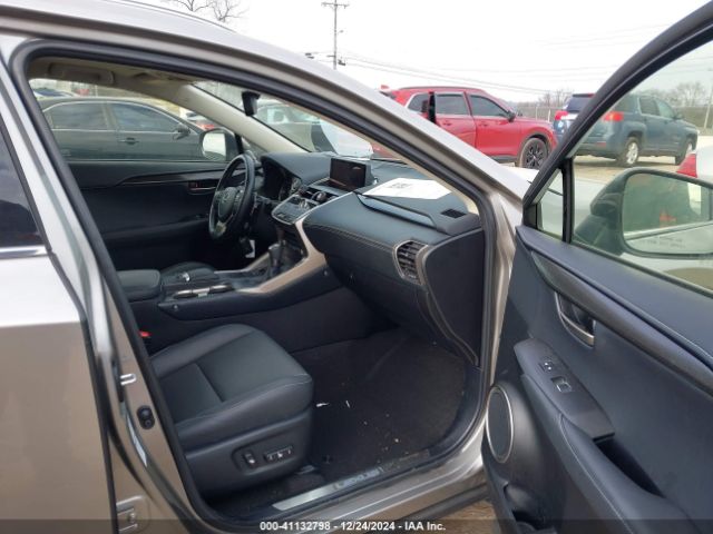 JTJGJRDZ9M2152424 Lexus NX 300H