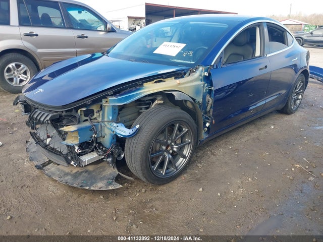 2019 TESLA MODEL 3 5YJ3E1EA2KF411846 Photo 1