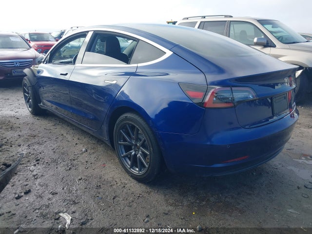 2019 TESLA MODEL 3 5YJ3E1EA2KF411846 Photo 2