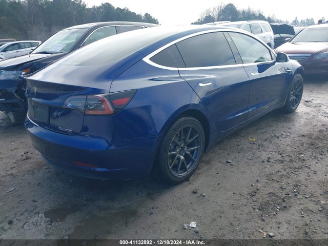 2019 TESLA MODEL 3 5YJ3E1EA2KF411846 Photo 3