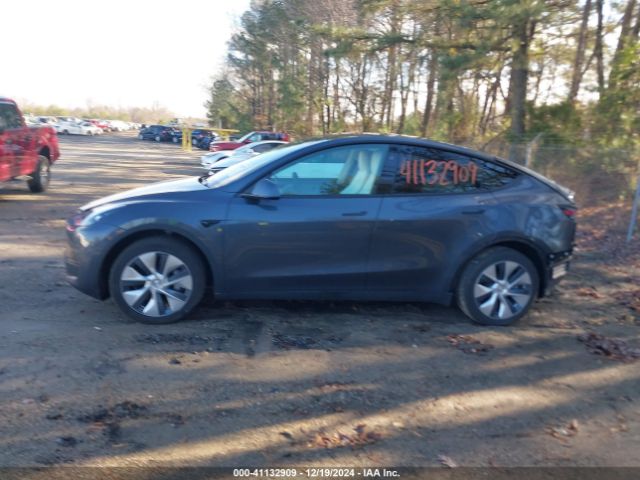 7SAYGDED2PF944852 Tesla Model Y Rwd