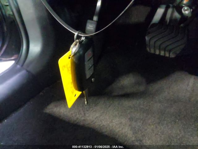 5N1AT2MV0JC723999 Nissan Rogue S/sl/sv