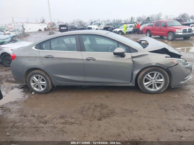 1G1BE5SMXH7148899 Chevrolet Cruze Lt Auto