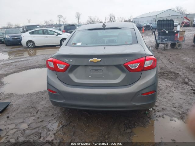 1G1BE5SMXH7148899 Chevrolet Cruze Lt Auto