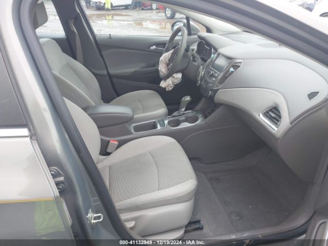 1G1BE5SMXH7148899 Chevrolet Cruze Lt Auto
