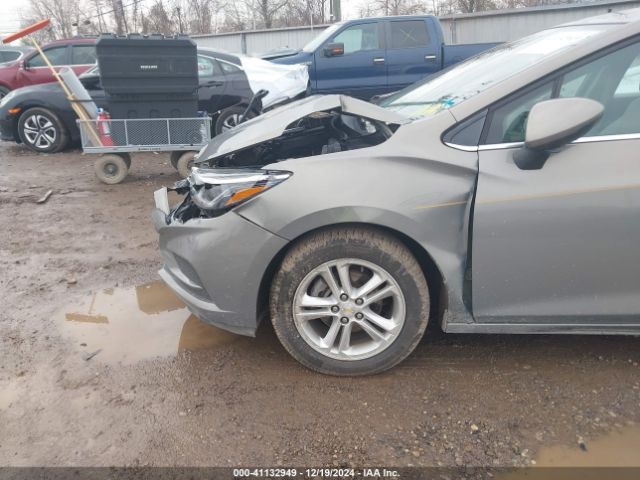 1G1BE5SMXH7148899 Chevrolet Cruze Lt Auto