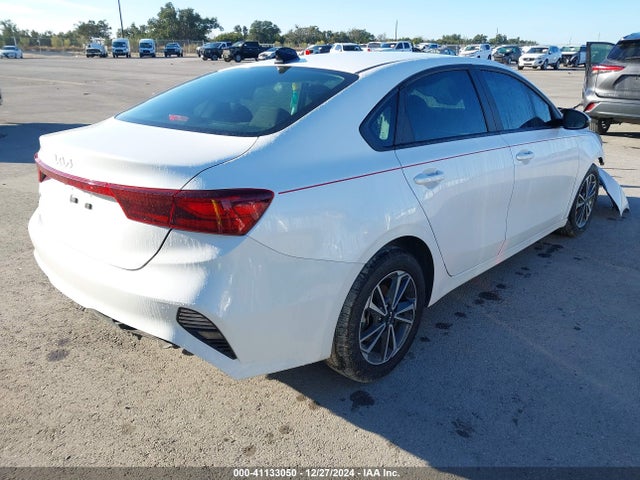 3KPF24AD7RE733146 KIA Forte Lxs