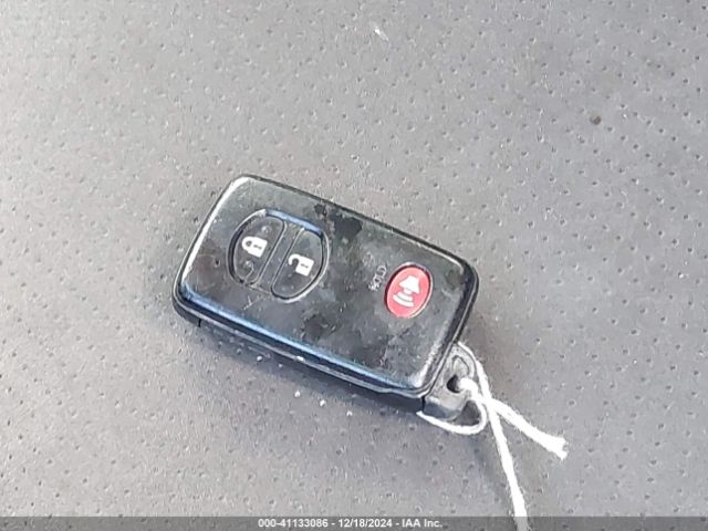 JTDKN3DU4F1951023 Toyota Prius