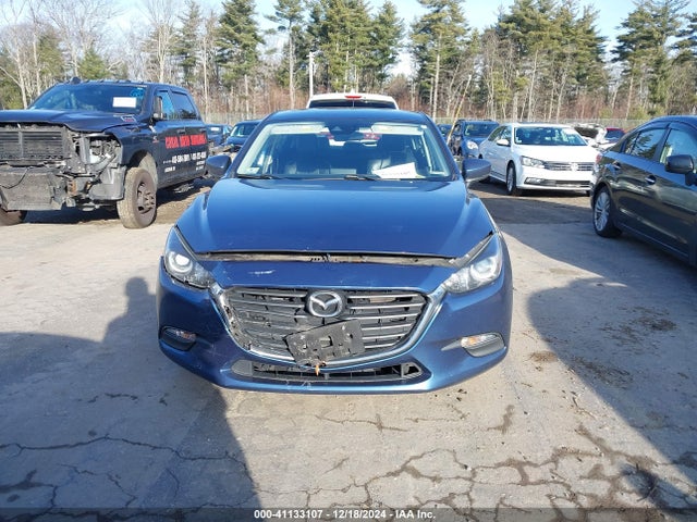 Mazda Mazda3 Touring 2018 3MZBN1L3XJM261671 Image 12
