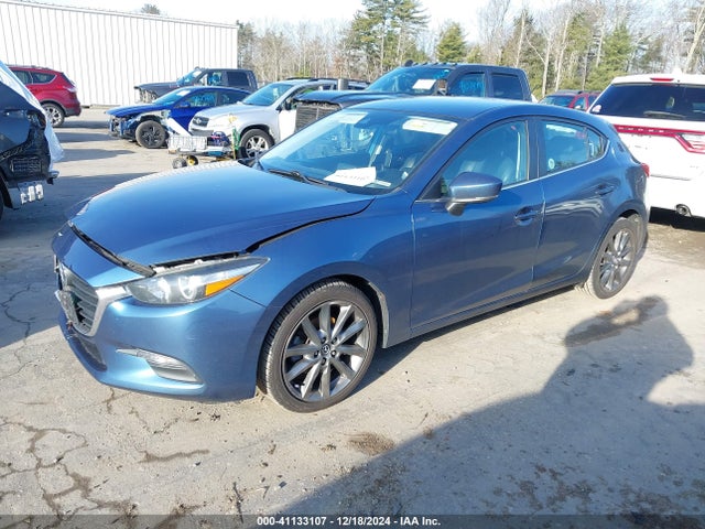 3MZBN1L3XJM261671 Mazda Mazda3 Touring