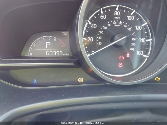 3MZBN1L3XJM261671 Mazda Mazda3 Touring