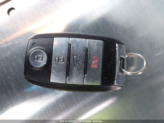 KNDPCCA69E7589526 KIA Sportage Sx