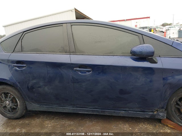 Toyota Prius 2014 JTDKN3DUXE0364541 Image 14