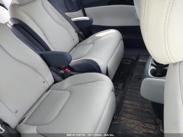 KNDNE5K33S6497315 KIA Carnival Mpv Sx Prestige