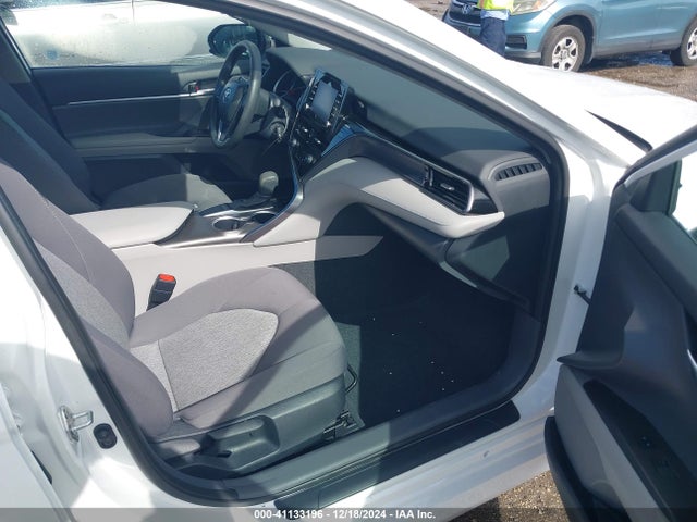 Toyota CAMRY LE 2023 4T1C11AK2PU781621 Image 5
