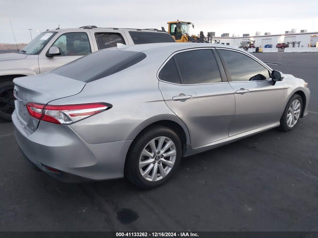 Toyota CAMRY LE 2019 4T1B11HK8KU219653 Image 17