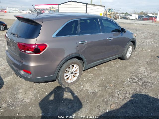 5XYPG4A53KG490586 KIA Sorento 3.3l Lx