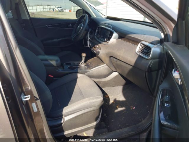 5XYPG4A53KG490586 KIA Sorento 3.3l Lx